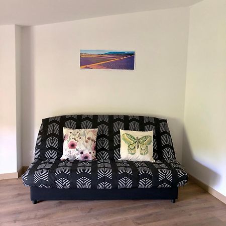 Logement Neuf, Tout Confort, Au Coeur Du Village Saint Didier  Zewnętrze zdjęcie