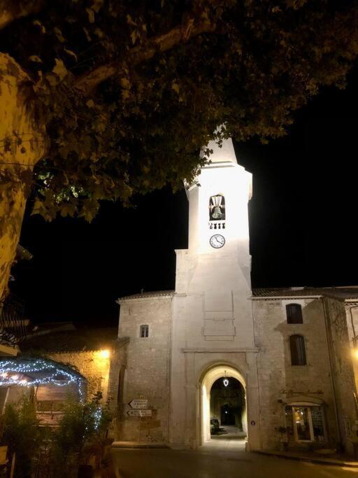 Logement Neuf, Tout Confort, Au Coeur Du Village Saint Didier  Zewnętrze zdjęcie