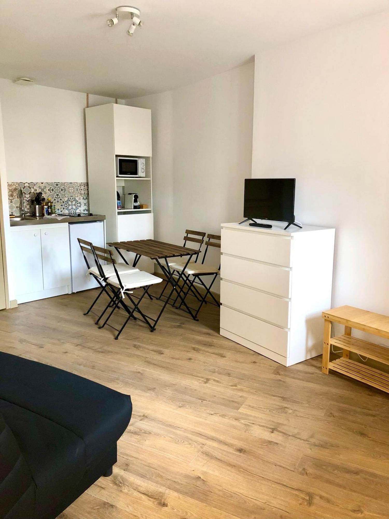 Logement Neuf, Tout Confort, Au Coeur Du Village Saint Didier  Zewnętrze zdjęcie